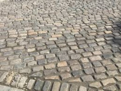 Aylesbury Paving Contractors Laying Cobblestones in Aylesbury 