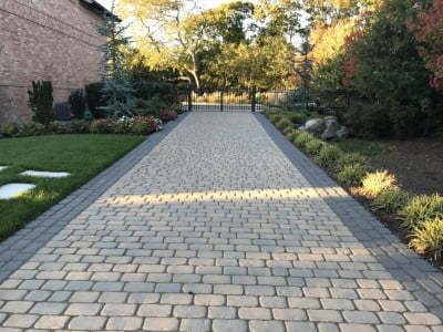 Aylesbury Paving Contractors Laying Cobblestones in Aylesbury 